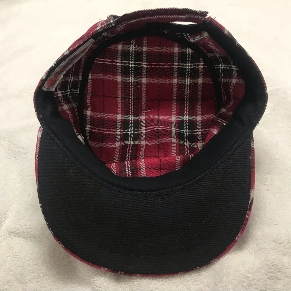 Captivating Headgear University of Oklahoma Sooners Woman's Flat Top Cap